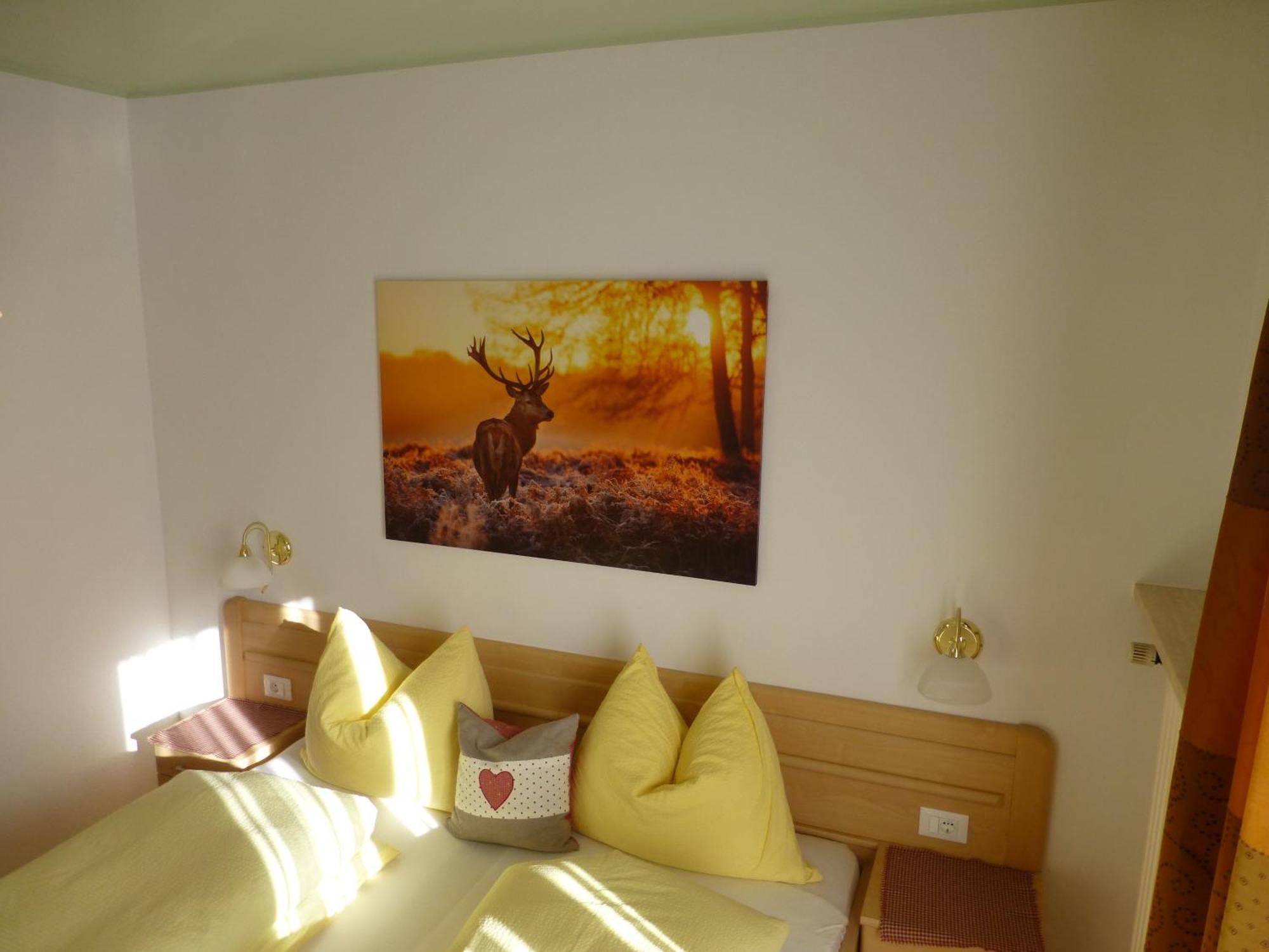 Garni Helfer Bed & Breakfast Dobbiaco Exterior photo